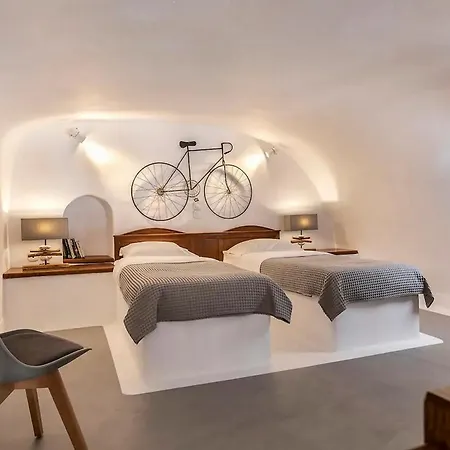 Stunning With Private Pool - What'app - 0034-658-266-820 - For Reservations! Vila Fira (Santorini)