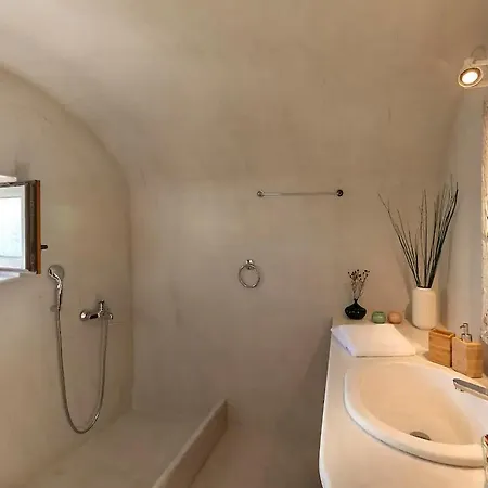 Villa Stunning With Private Pool - What'app - 0034-658-266-820 - For Reservations! Fira (Santorini)